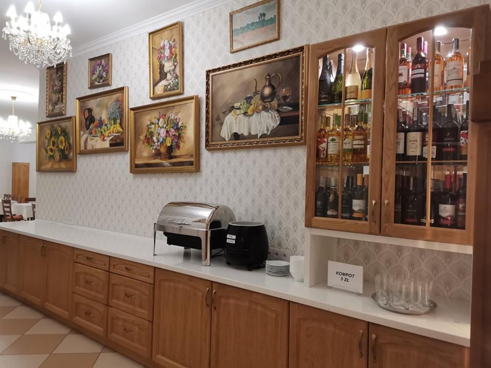 Zajazd Pod Jesionami Nisko المظهر الخارجي الصورة