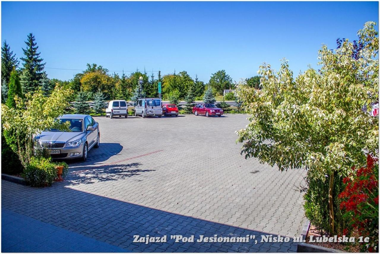 Zajazd Pod Jesionami Nisko المظهر الخارجي الصورة